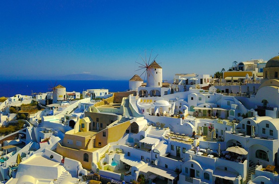 آیا خرید ملک در یونان منجر به اخذ اقامت این کشور می شود؟